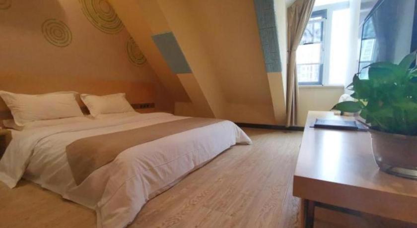 Greentree Inn Suzhou Taicang City Liuhe Town Tinghai Road Express Hotel Extérieur photo